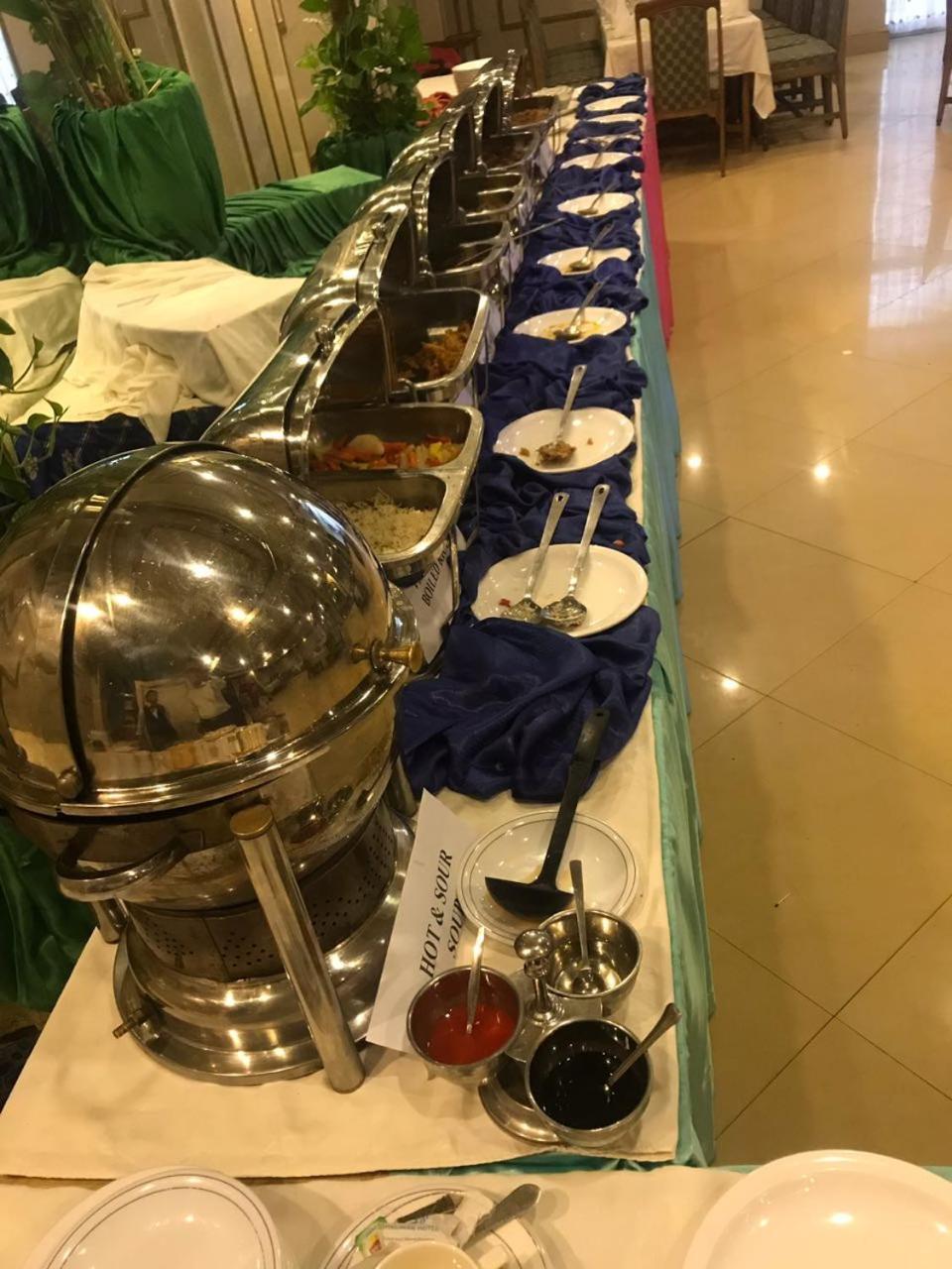 Hotel Shalimar Rawalpindi Luaran gambar